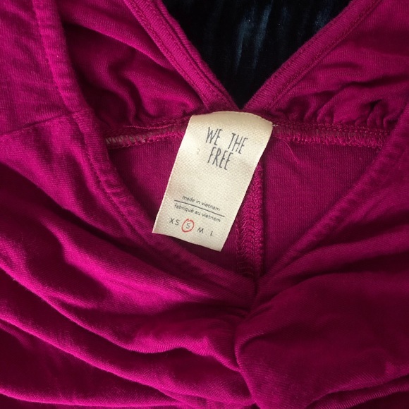 Bell Sleeve Fushia Free People Top - Picture 3 of 3